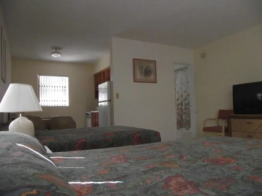 photo 1 of Sundeck Motel and Apartments
