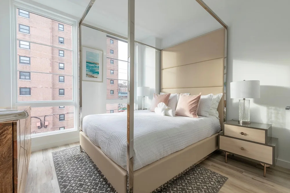 photo 1 of Sun-drenched 3BR Loft With Outdoor Space Near NYC