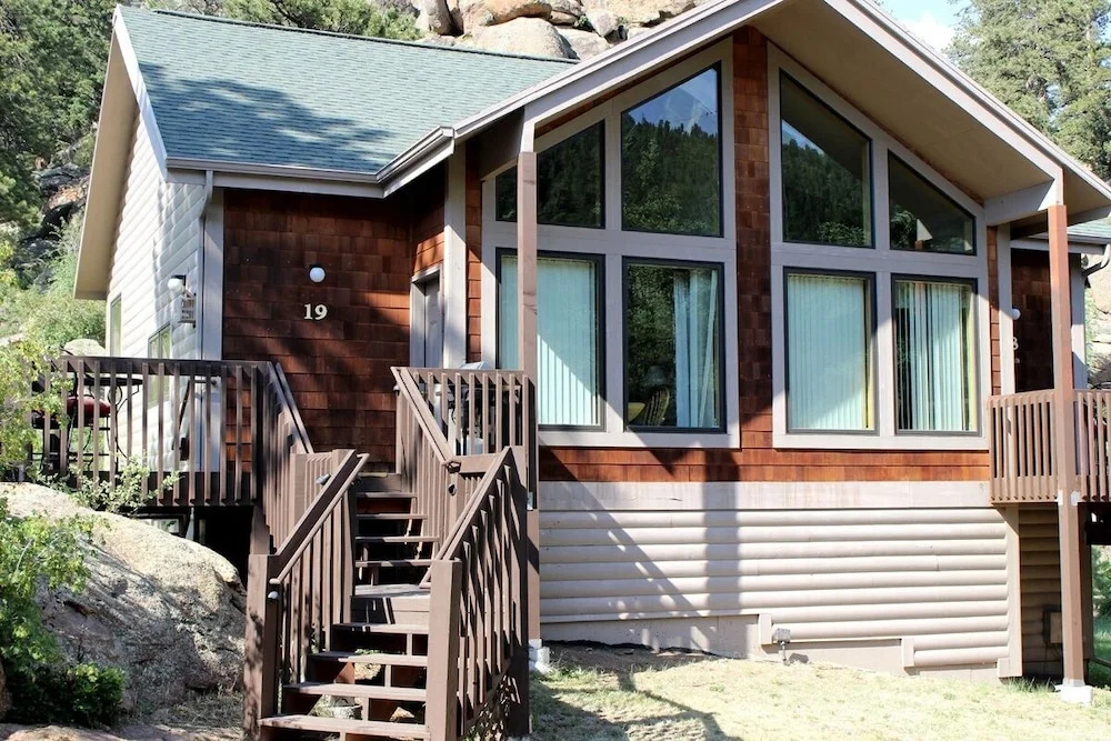 photo 1 of Sunnyside Knoll: 19 1 Bedroom Apts