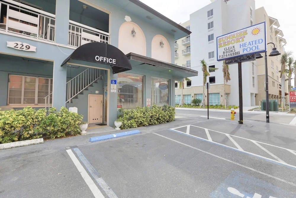 photo 1 of Sunrise Resort Motel
