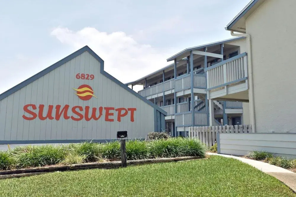 photo 1 of Sunswept 419