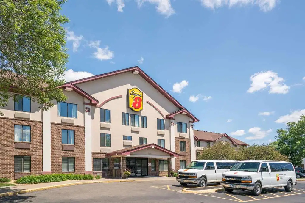 photo 1 of Super 8 Bloomington/Airport