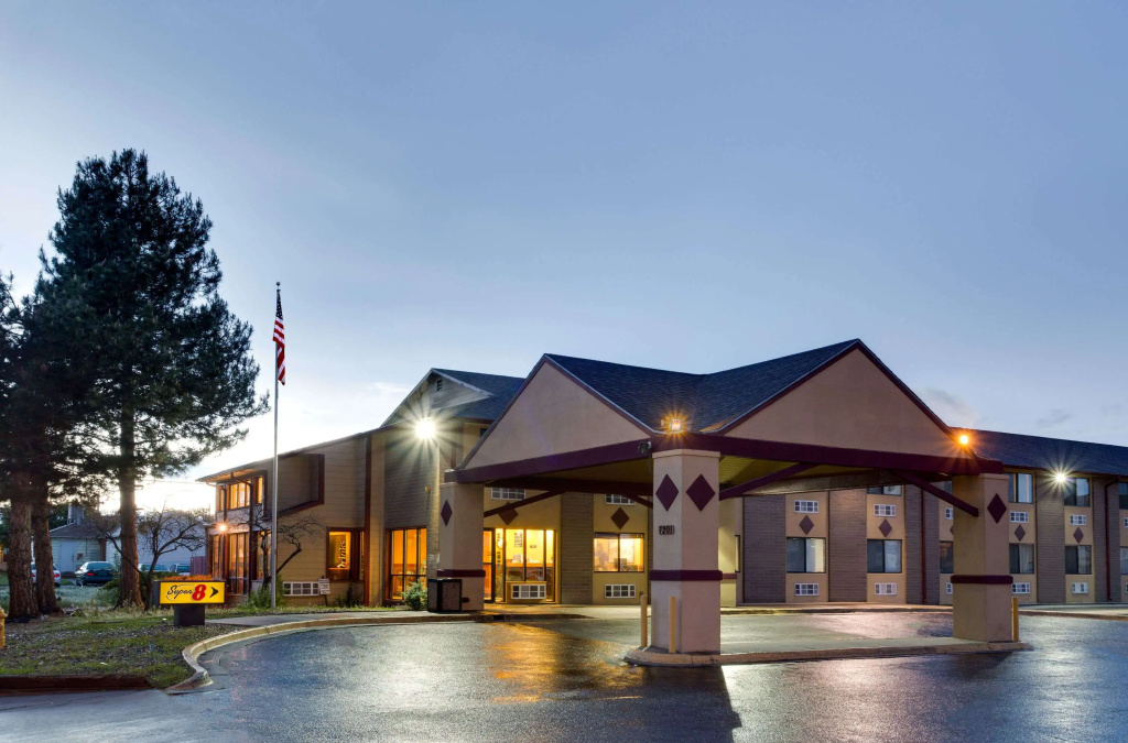 photo 1 of Super 8 by Wyndham Denver Stapleton