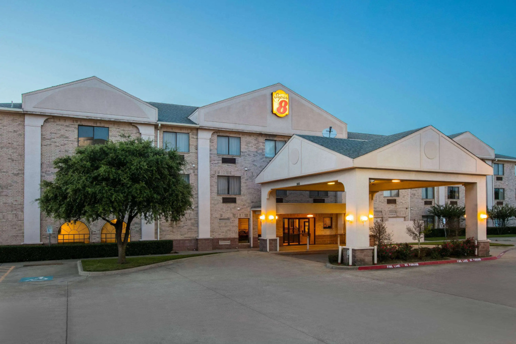 photo 1 of Super 8 by Wyndham Garland North Dallas Area