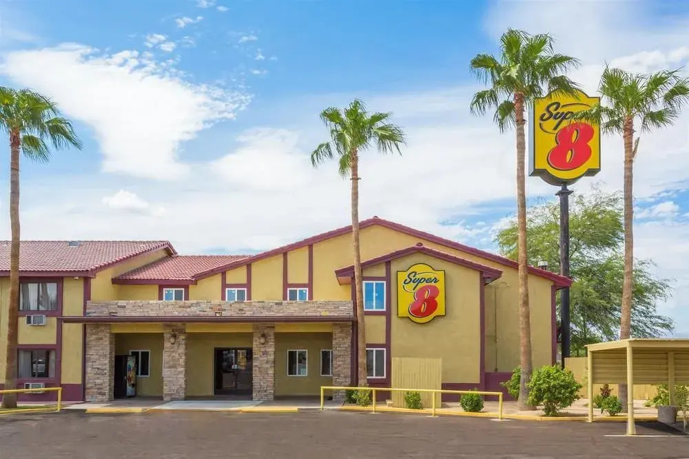 photo 1 of Super 8 Goodyear Phoenix Area