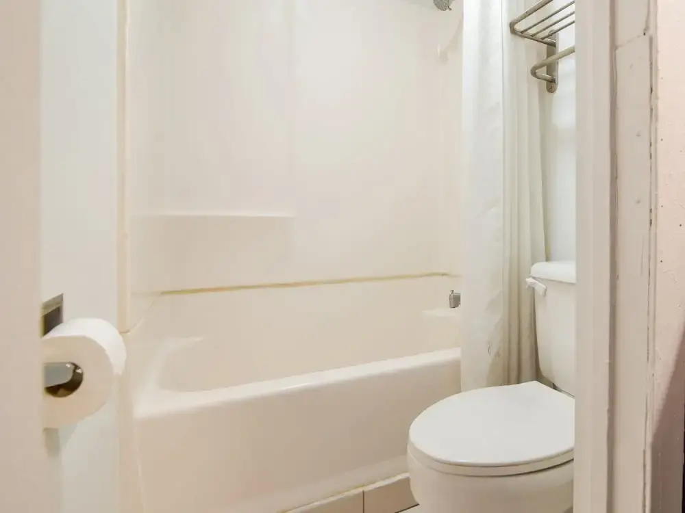 photo 1 of Days Inn & Suites by Wyndham Indianapolis Airport East