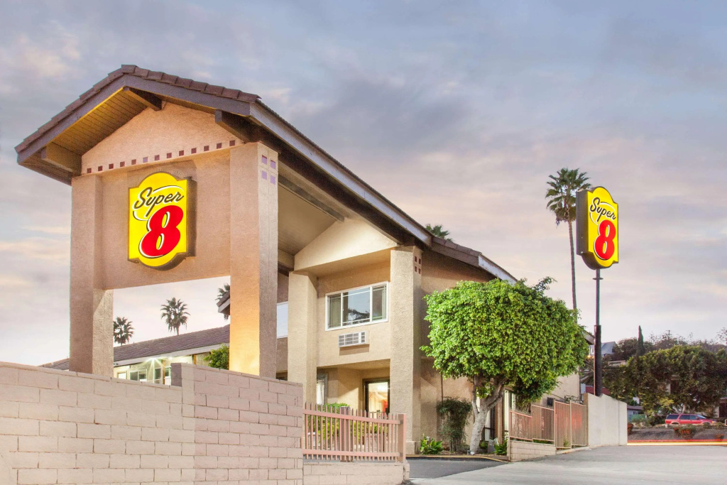 photo 1 of Super 8 by Wyndham Los Angeles/Alhambra