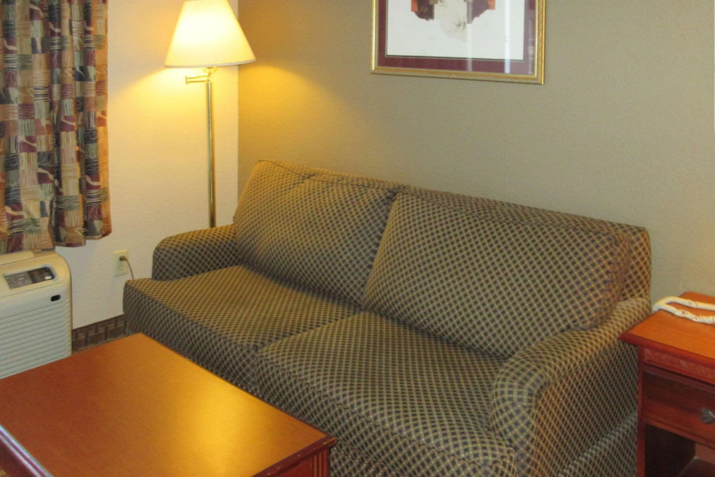 photo 1 of Super 8 Manchester, TN