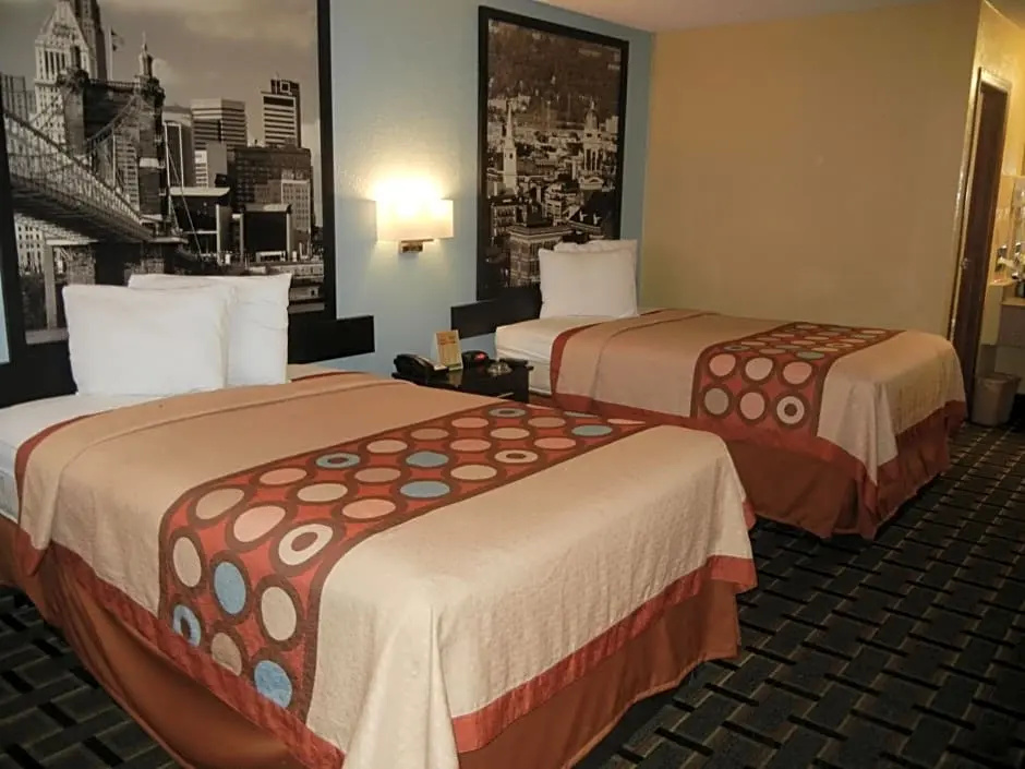 photo 1 of Super 8 by Wyndham Cincinnati/Springdale OH