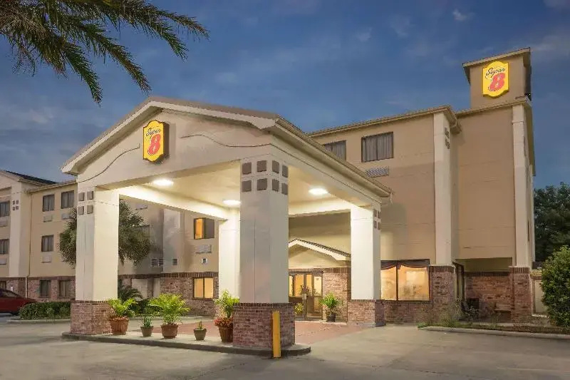 photo 1 of Super 8 Motel Duson Lafayette West Area