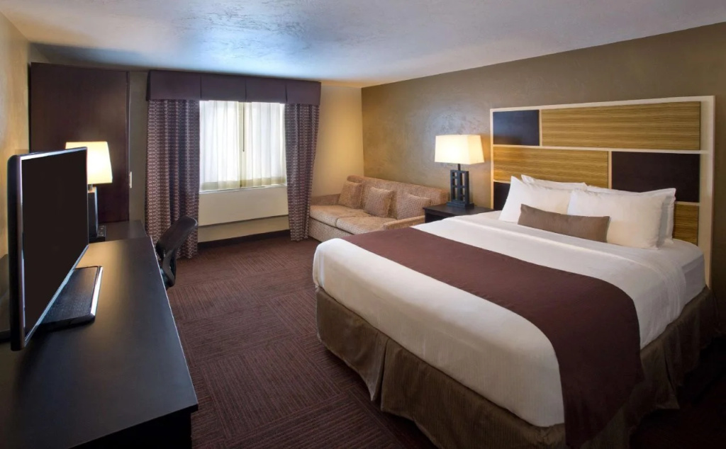 photo 1 of Red Lion Inn & Suites Federal Way