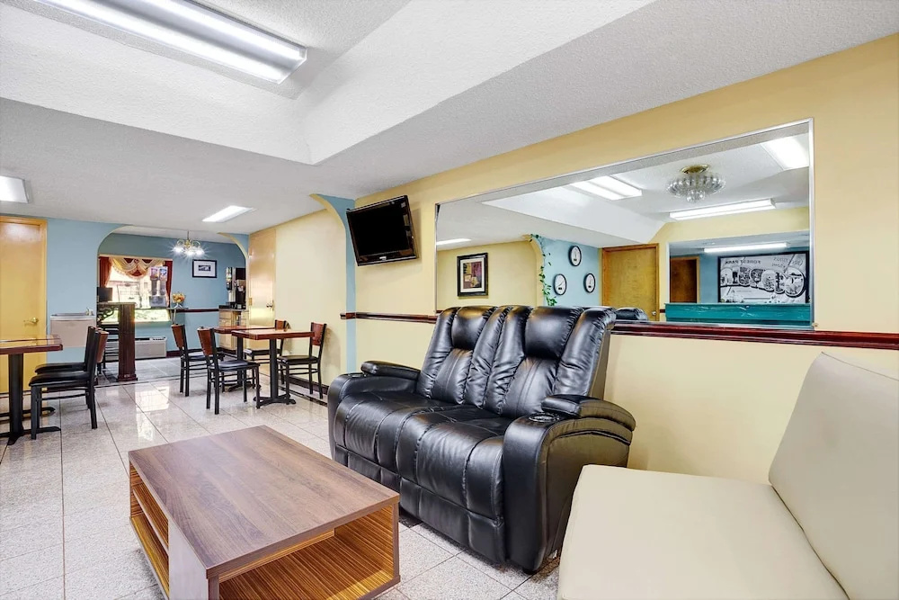 photo 1 of Super 8 Motel - Forest Park/stadium/atl Area