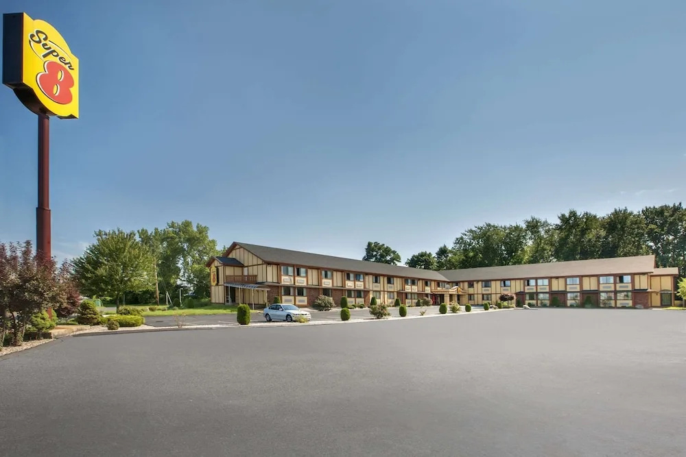 photo 1 of Super 8 Motel - West Haven
