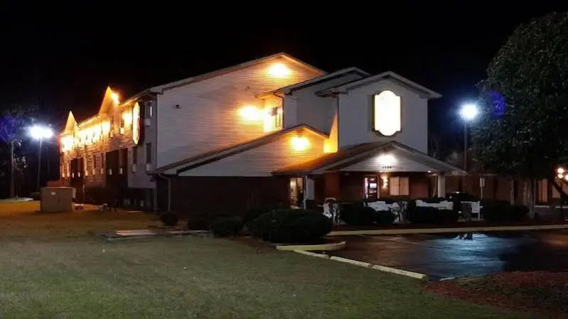 photo 1 of Super 8 Motel - Wilmington