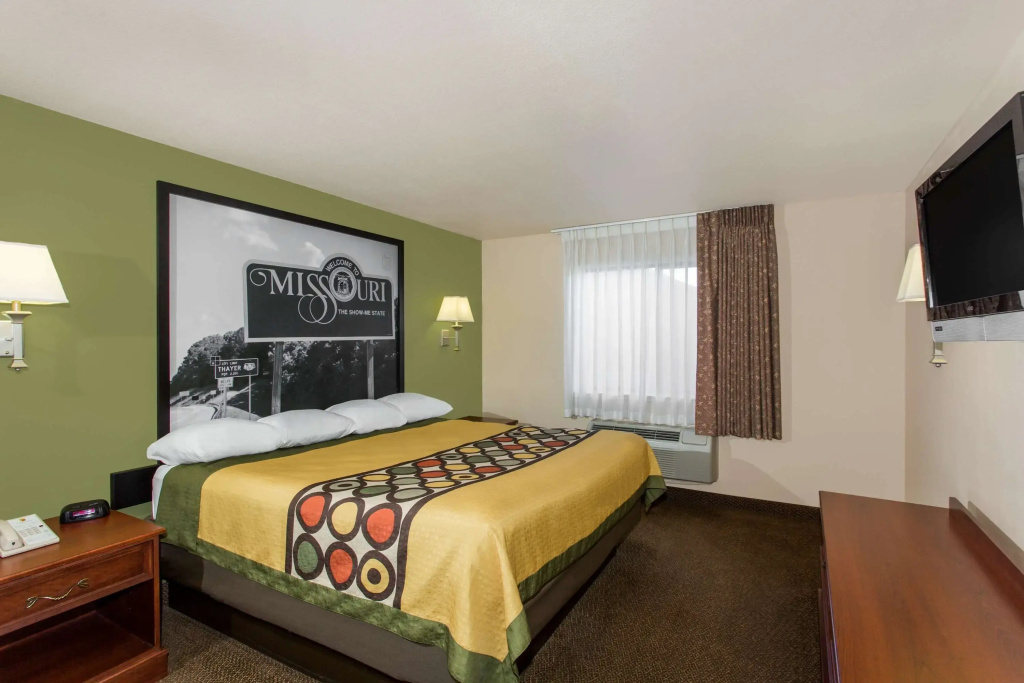 photo 1 of Super 8 by Wyndham Perryville