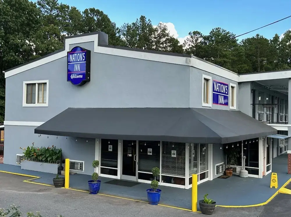 photo 1 of Super 8 Raleigh