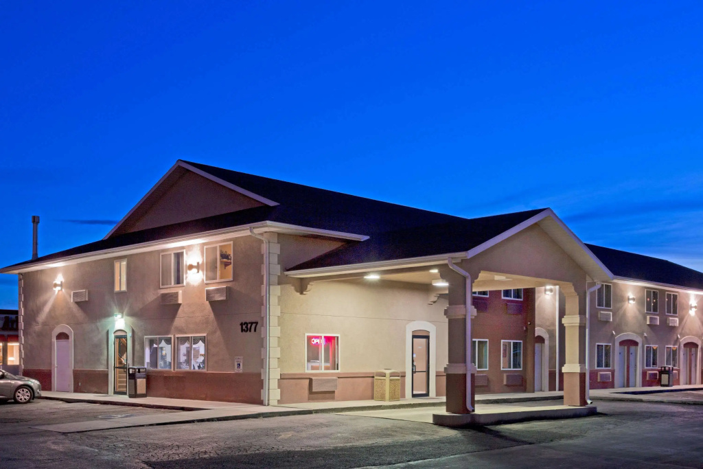 photo 1 of Super 8 By Wyndham Richfield Ut