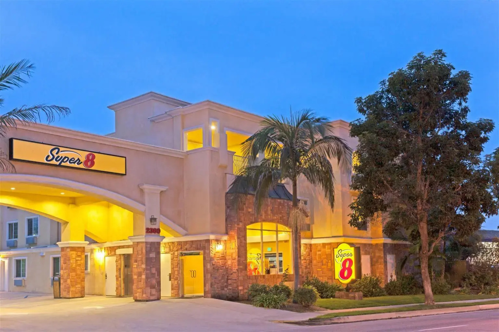photo 1 of Super 8 by Wyndham Torrance LAX Airport Area