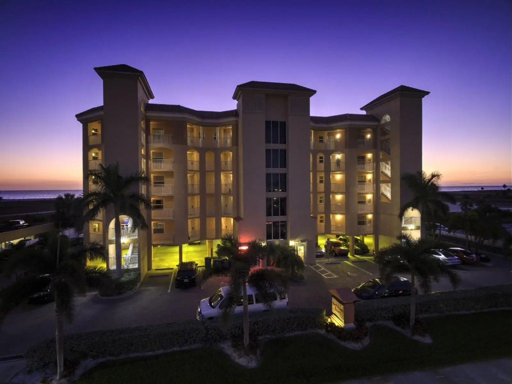 photo 1 of Surf Beach Treasure Island Resort