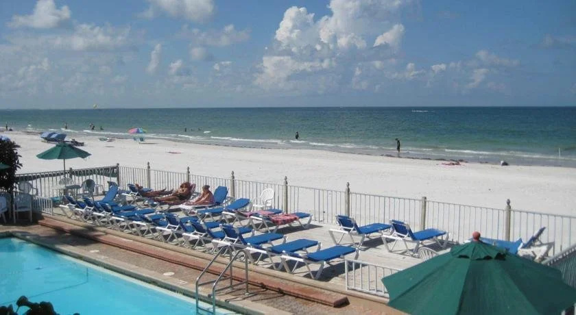 photo 1 of Surfs Inn Motel