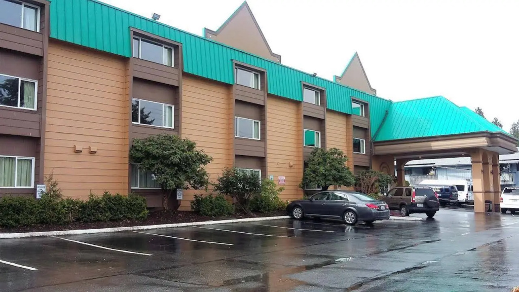 photo 1 of Sutton Suites Hotel