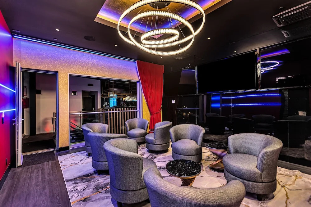 photo 1 of SW Beach Hotel