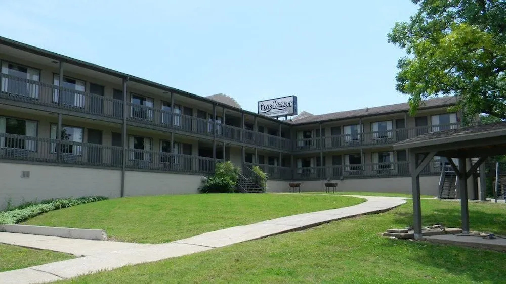 photo 1 of Table Rock Resorts at The Rocks Resort