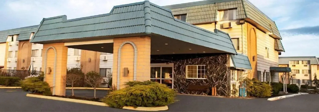 photo 1 of Tacoma Port Inn Fife I-5 Hotel