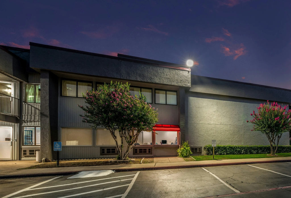 photo 1 of Red Roof Inn Lewisville