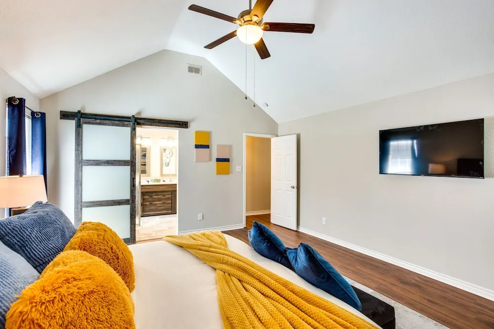 photo 1 of Texas Vacation Rental w/ Private Heated Pool!