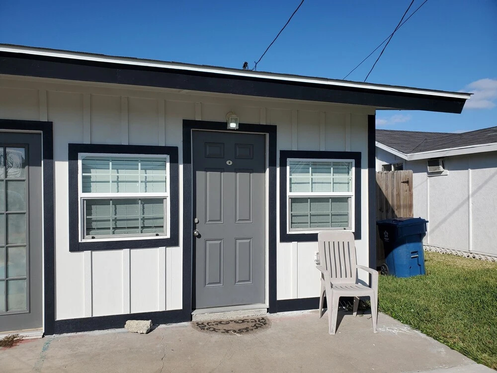 photo 1 of Nautical That One Apartment Near City Attractions by Redawning