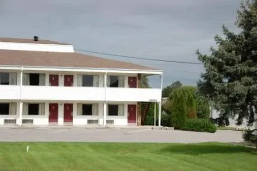 photo 1 of The Ambassador Inn and Luxury