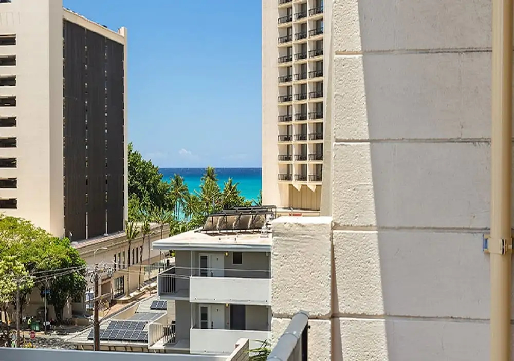 photo 1 of The Bamboo Waikiki 704