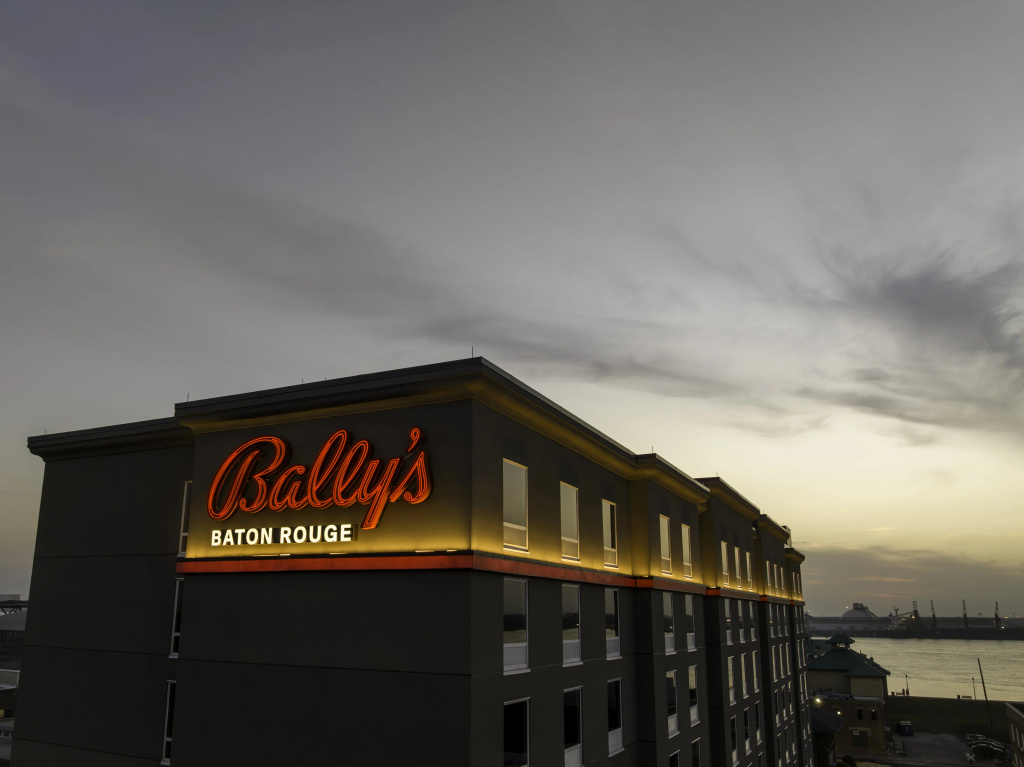 photo 1 of Bally's Baton Rouge Hotel