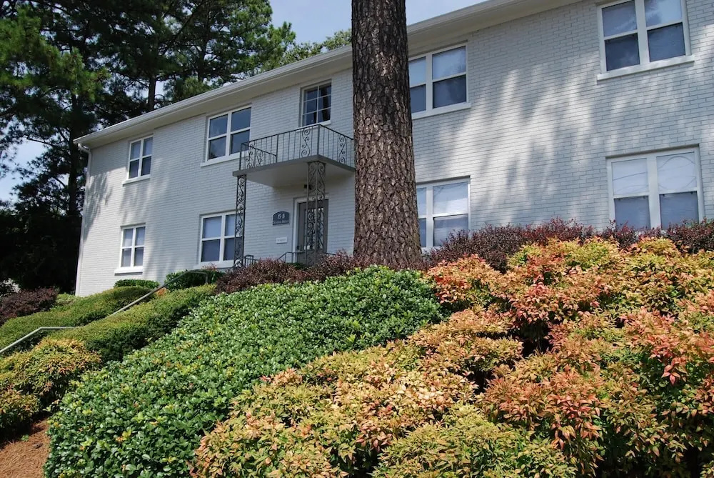 photo 1 of B2bc Convenient Condo Perfect for Long Term Stay Near Shepherd Center