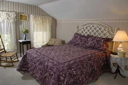 photo 1 of Chapman Inn