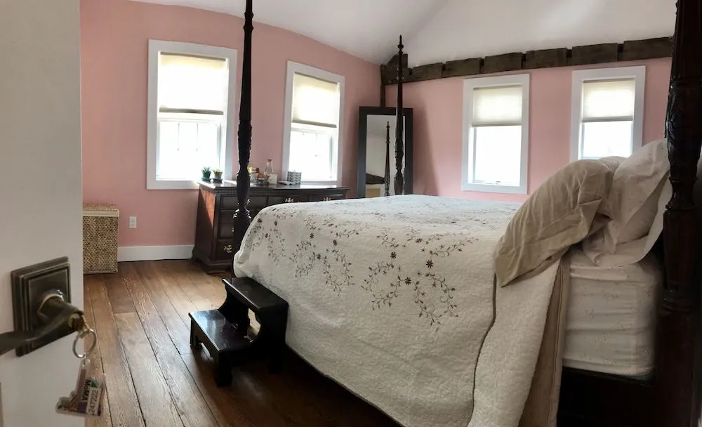 photo 1 of The Cozy Inn of Connecticut