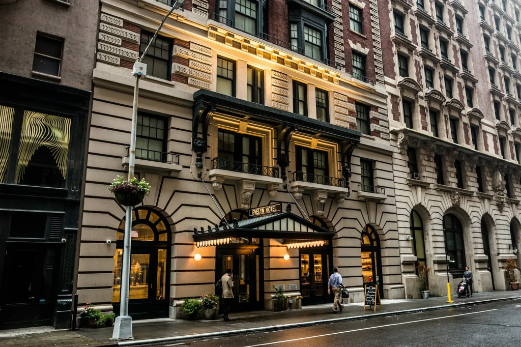 photo 1 of The Evelyn Hotel