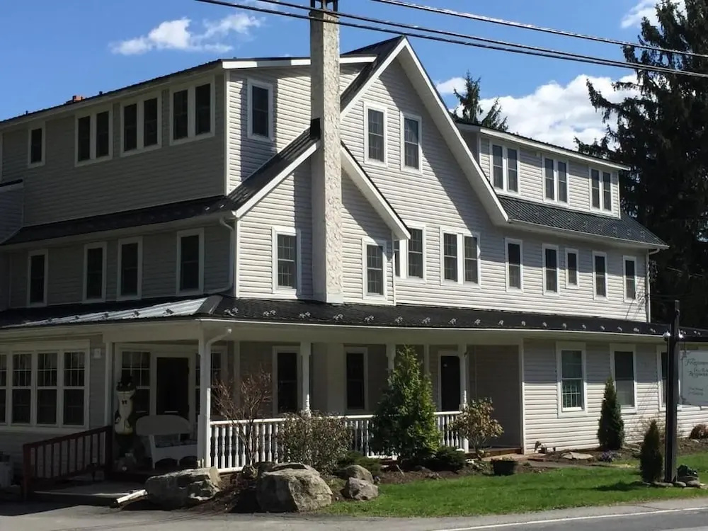 photo 1 of The Frogtown Inn