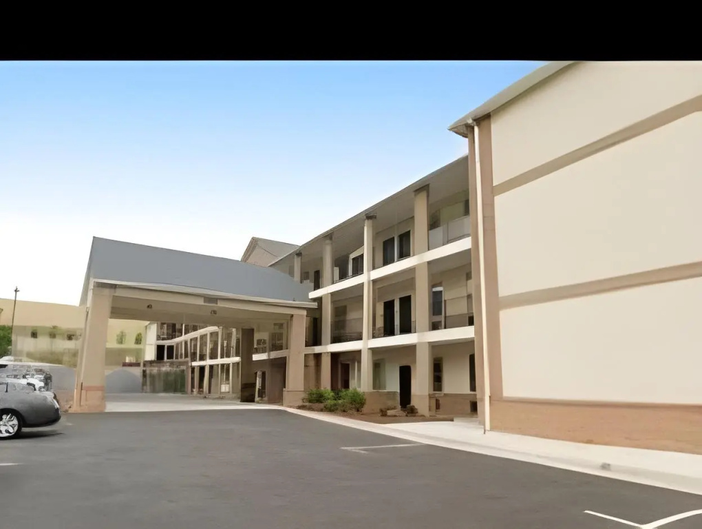 photo 1 of The Garden Inn Hotel