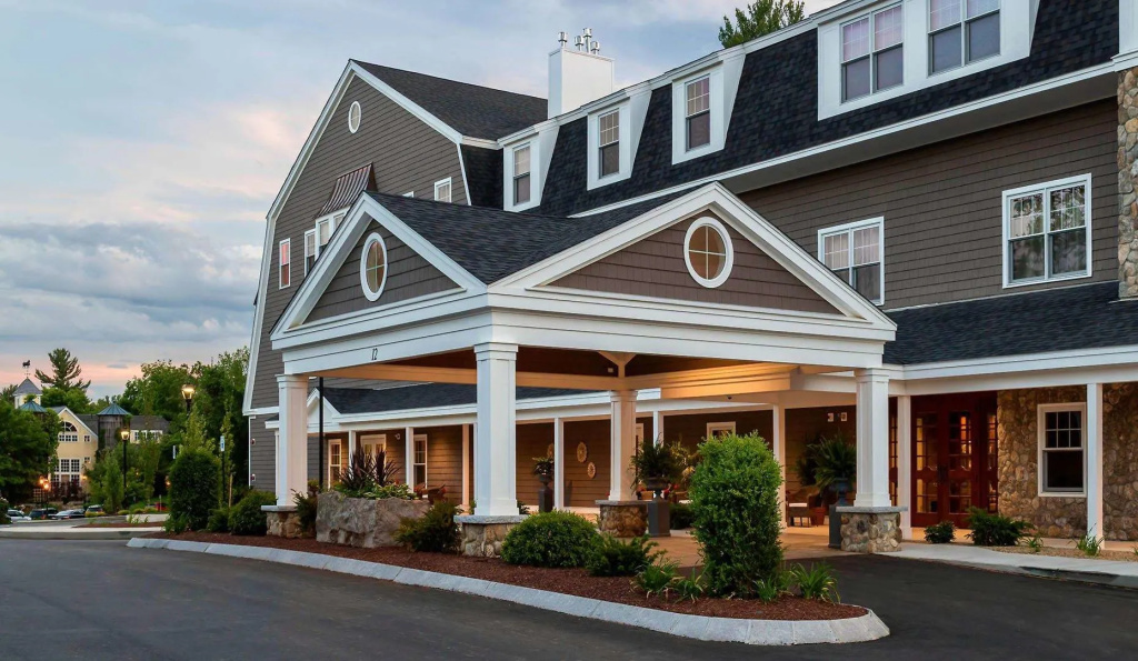 photo 1 of Bedford Village Inn & The Grand at Bedford Village Inn
