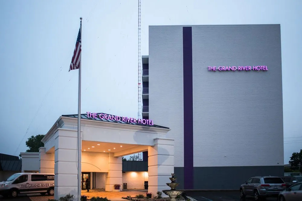 photo 1 of Grand River Hotel