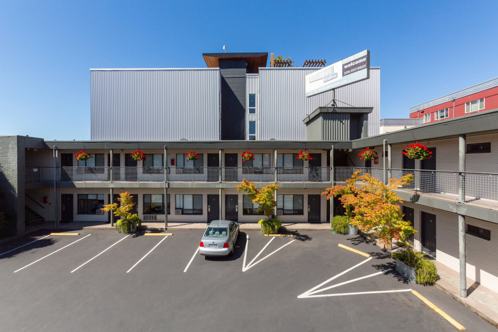 photo 1 of The Grove West Seattle Inn