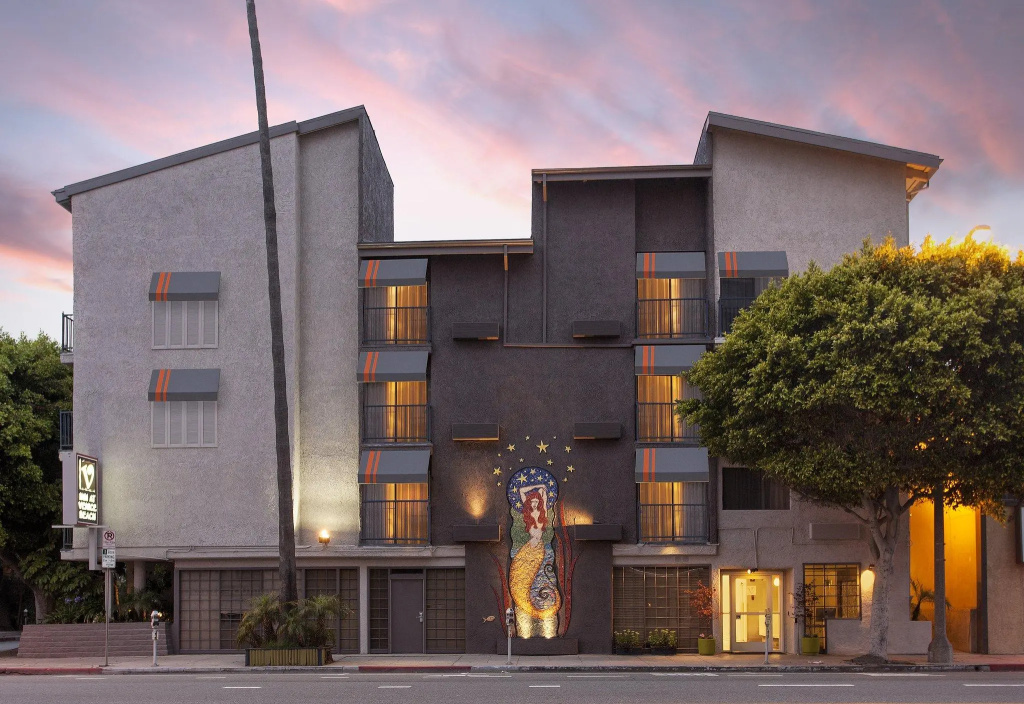 photo 1 of The Inn at Venice Beach