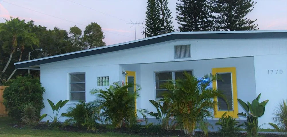 photo 1 of The Island House of Siesta