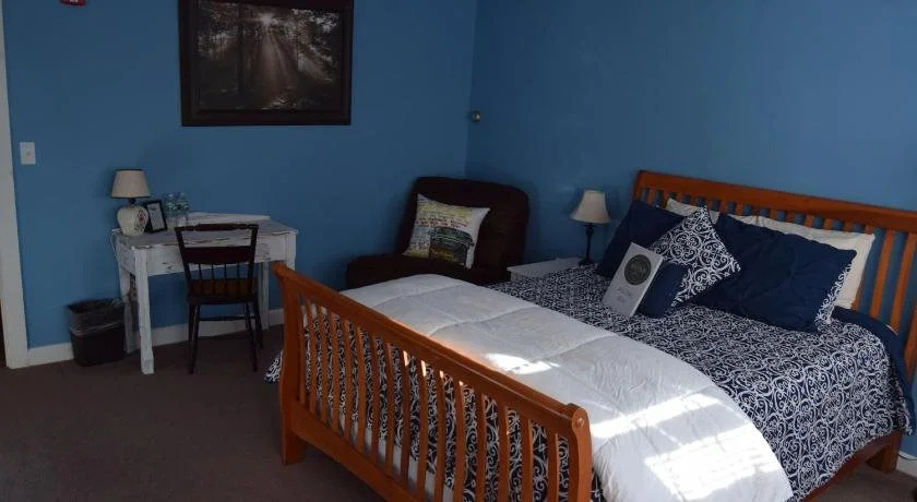 photo 1 of New Hampshire Mountain Inn