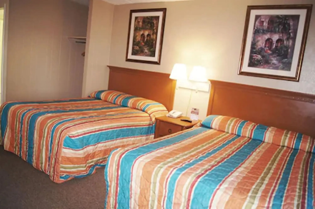 photo 1 of The Oceanfront Viking Motel