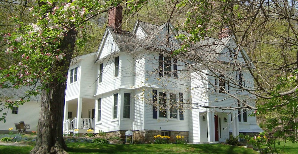 photo 1 of The Pawling House Bed & Breakfast