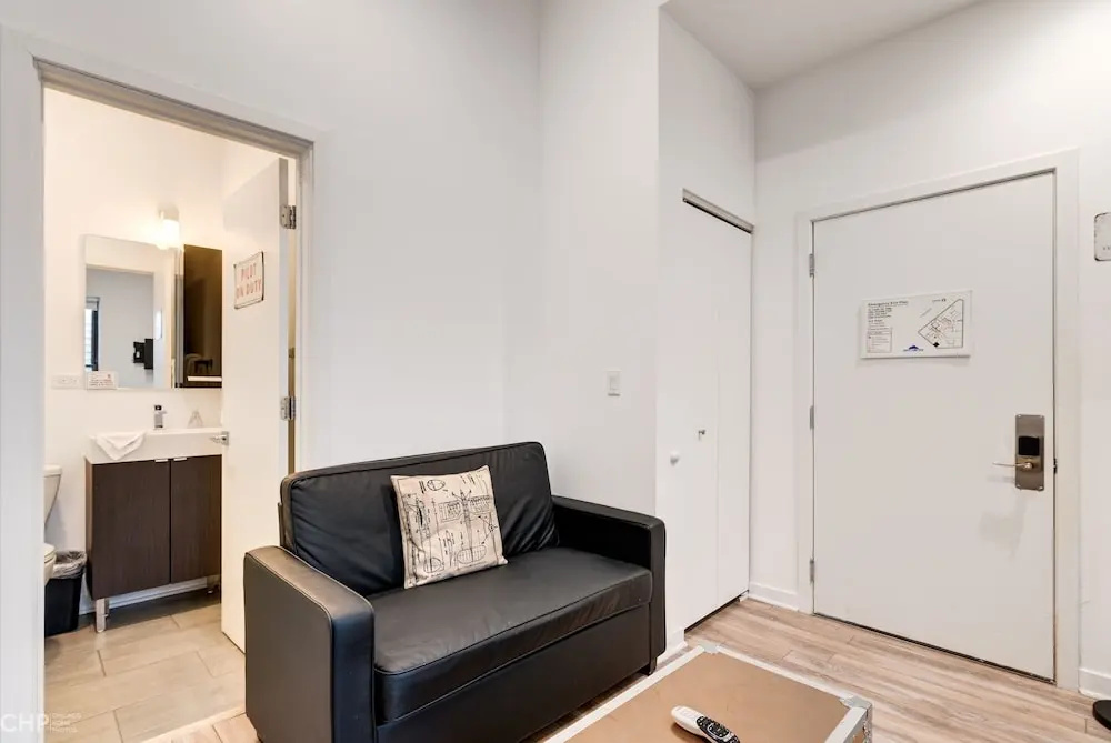 photo 1 of River West, Third Floor Chicago by 747 Lofts