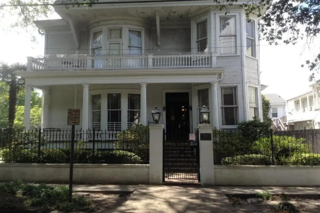 photo 1 of The Queen Anne